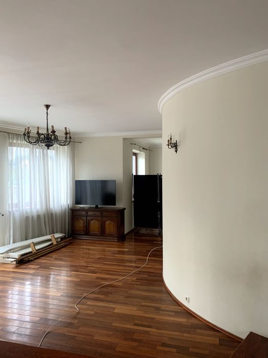 Dom 220 m² do wynajęcia wyłącznie dla firm.