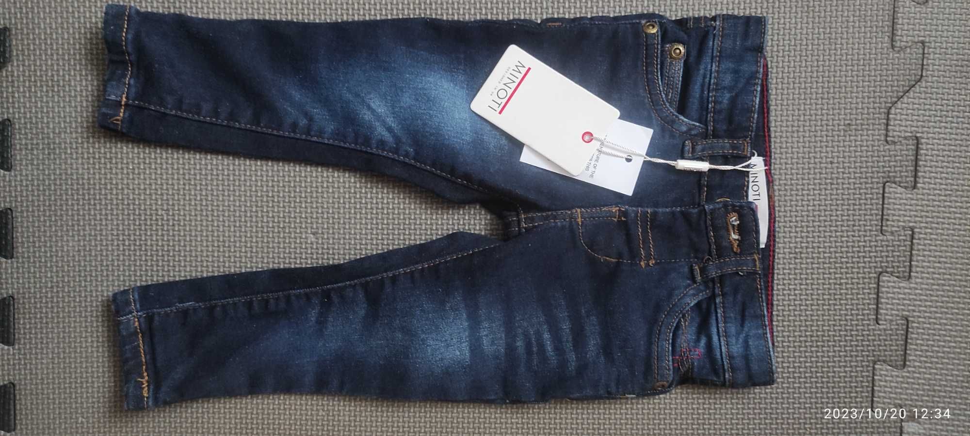 Ciemne jeansy chłopięce regular 74-80 nowe