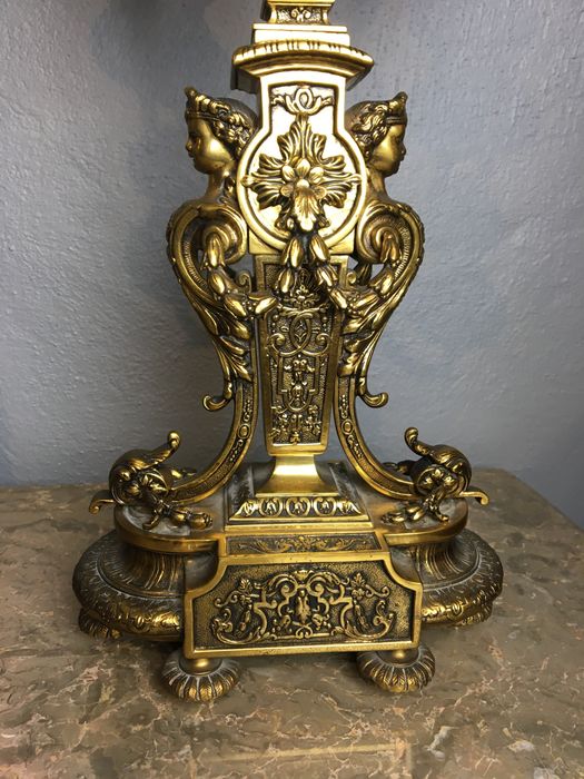 Relógio mesa corda e par de candelabros Napoleão III