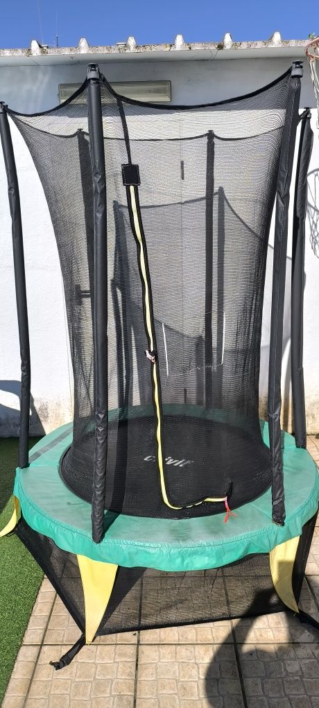 Trampolim para Criança