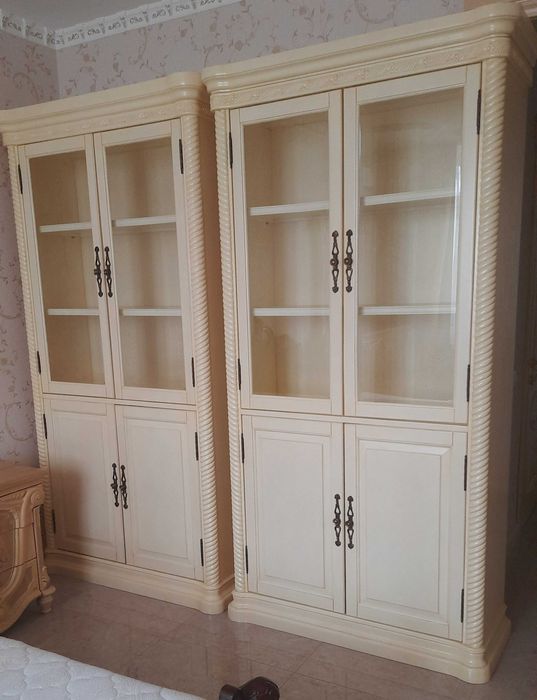 Стенка буфет витрина\горка\сервант\ шкаф зал гостиная (Испания)