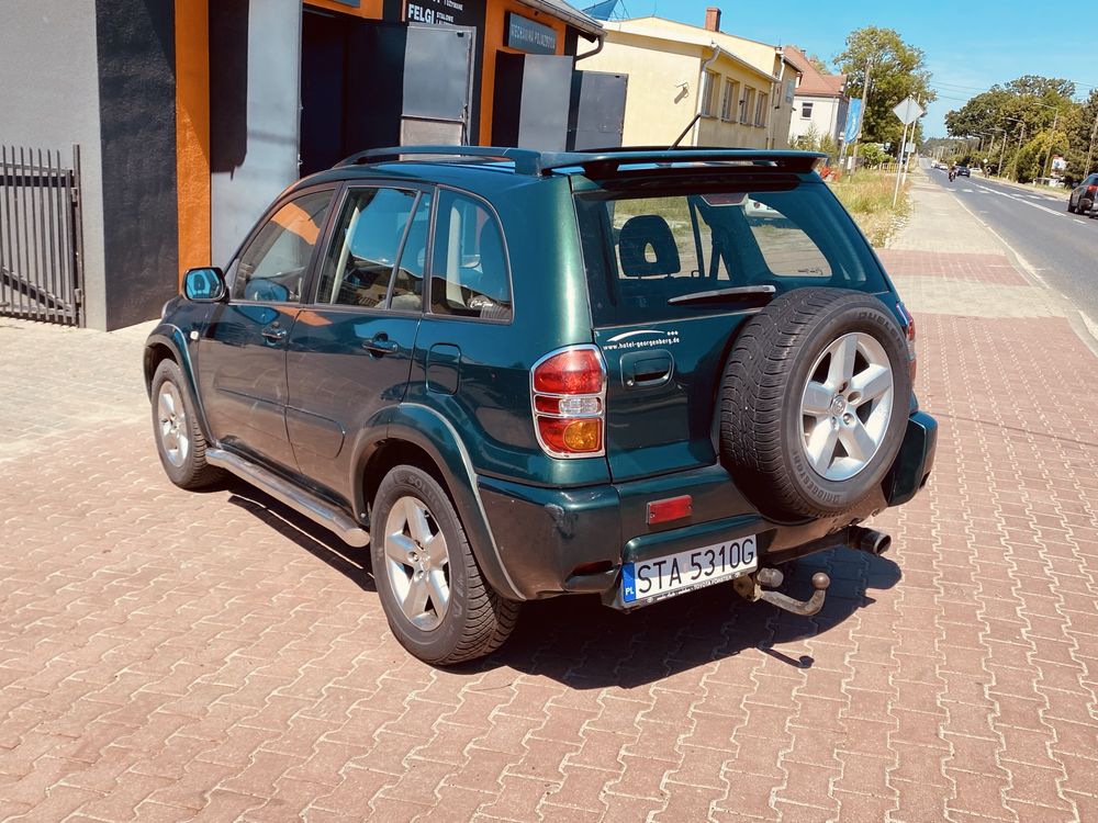 Sprzedam toyote rav 4 rok 2004 4x4 pój 2.0d przed167 tys
