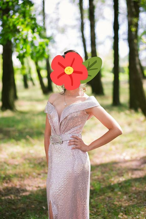 Святкове плаття в гарному стані