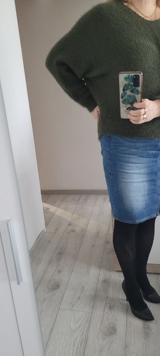 Sweterek oliwka 40-42 10% wełny