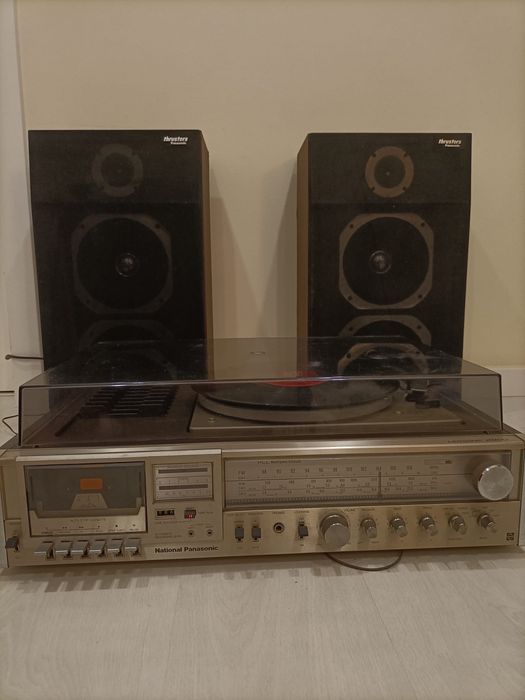 Gira discos National Panasonic Vintage + 2 colunas Thrusters Panasonic