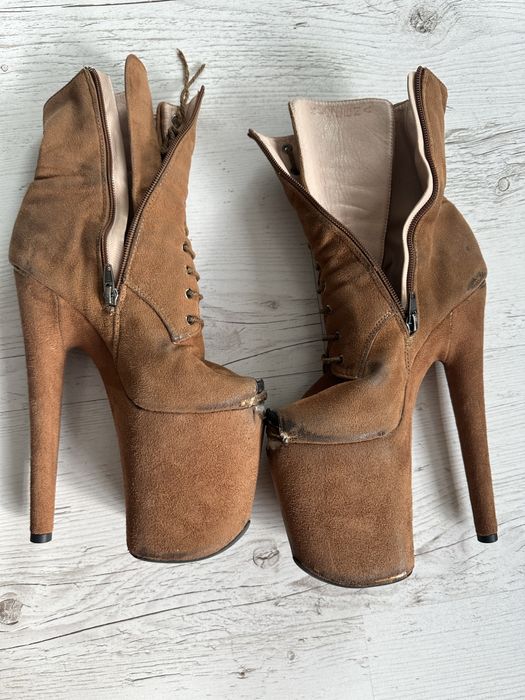 Продам СТРІПИ б/в (36 розмір)