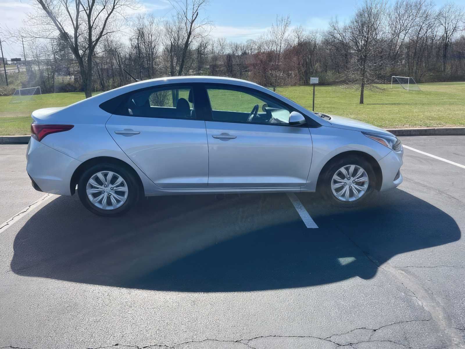 2020 Hyundai Accent SE