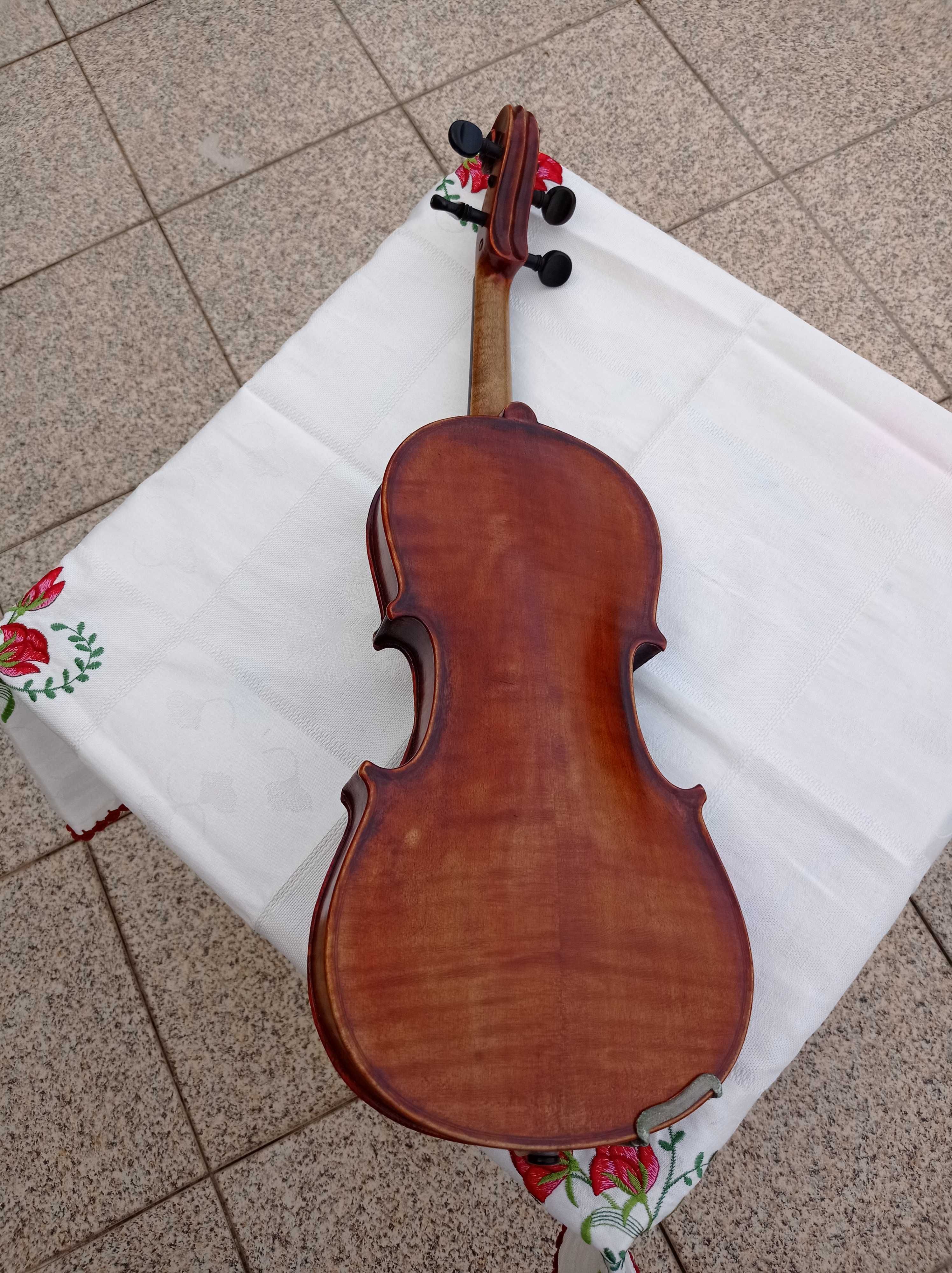 Violino 3/4 antigo