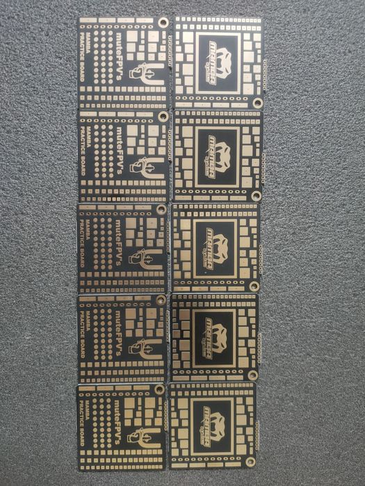 Тренувальна плата для пайки