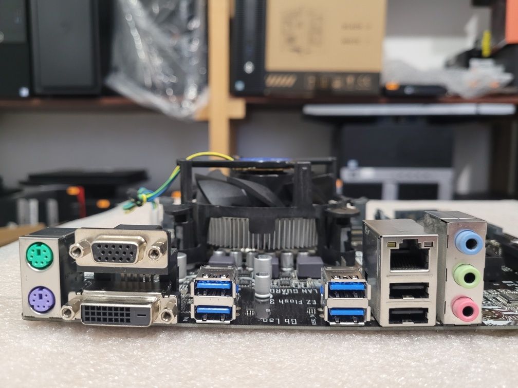 Комплект s1151 ASUS B250M-K + i5-6600K материнка і процесор