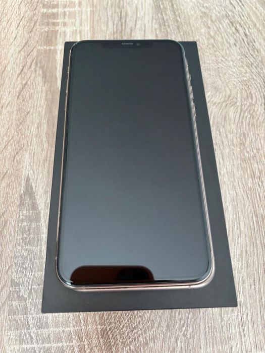 Iphone 11 PRO MAX złoty 64 GB