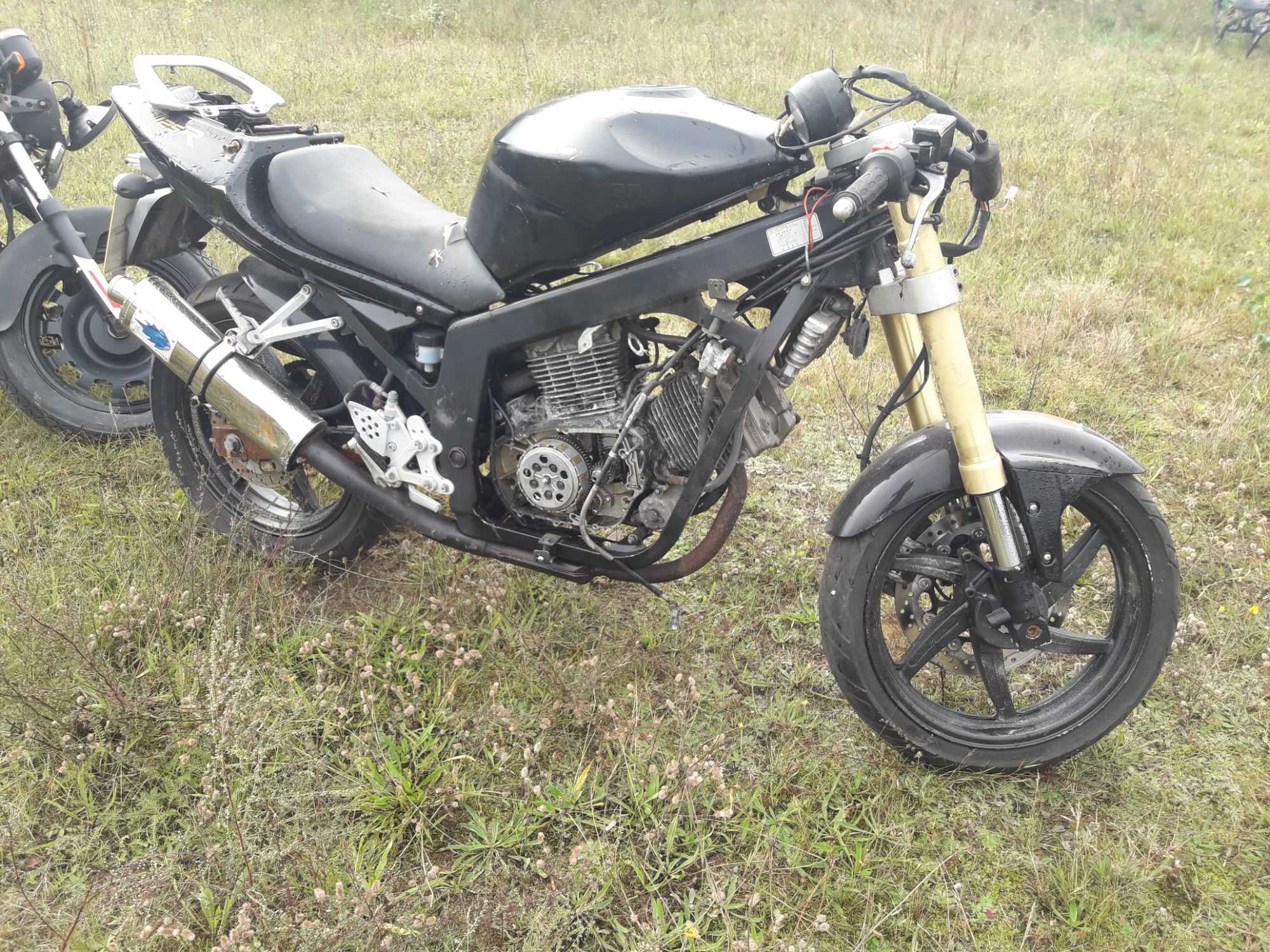 hyosung gtr 125 gtr125 gt125 gt silnik lagi rozrusznik felga części