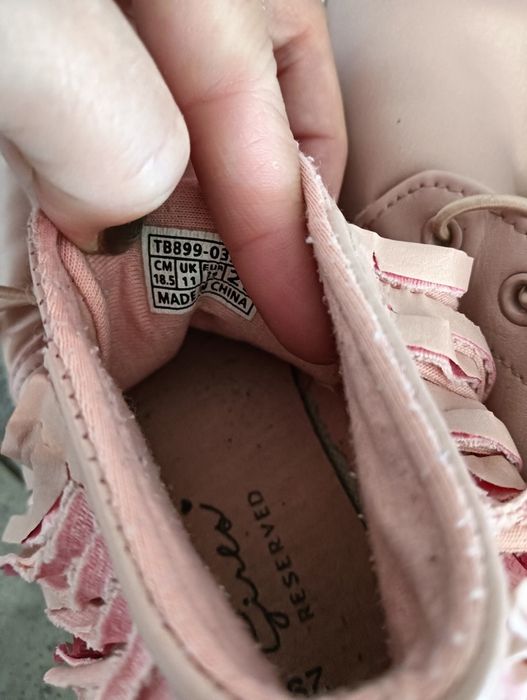 Trampki buty za kostkę trampki reserved 29