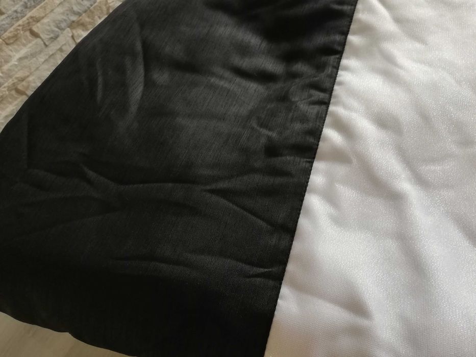 Narzuta na łoze nowa plus powłoczki 2 na jaśki