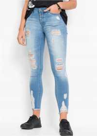 B.P.C jeansy damskie z dziurami modne r.40