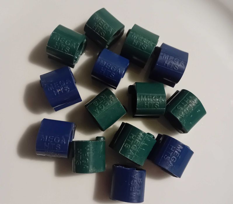 Tipesy używane dla gołębi pocztowych Mega HTS, 18 sztuk.