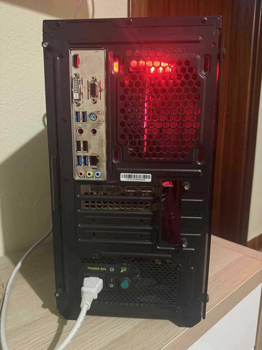 PC Gaming — i5 10400F + GTX 1660 + SSD Samsung 990 Pro 1TB