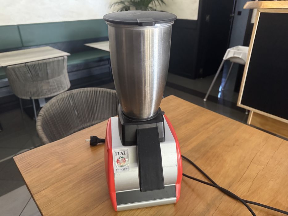 Triturador / Picador Gelo Marmolada 750w