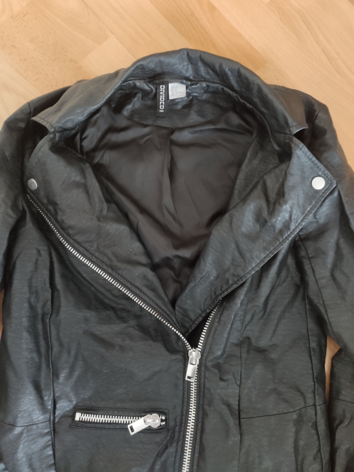 Курточка екошкіра, H&M, в хорошому стані, майже нова, розмір 34