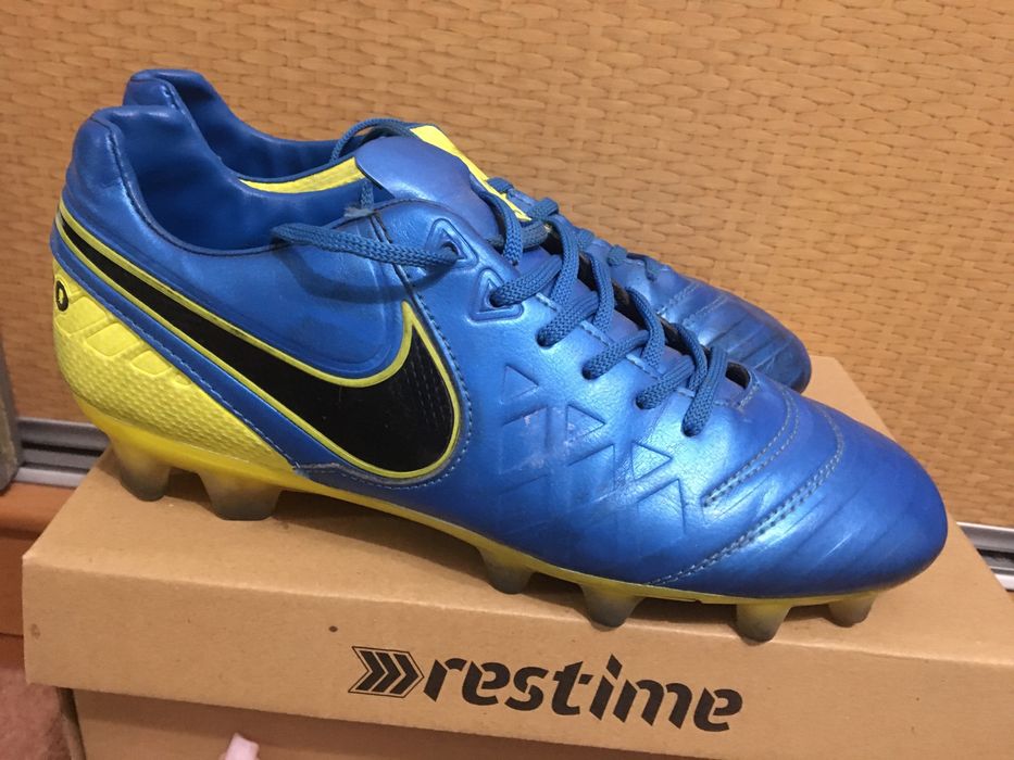 Футбольні бутси чоловічі