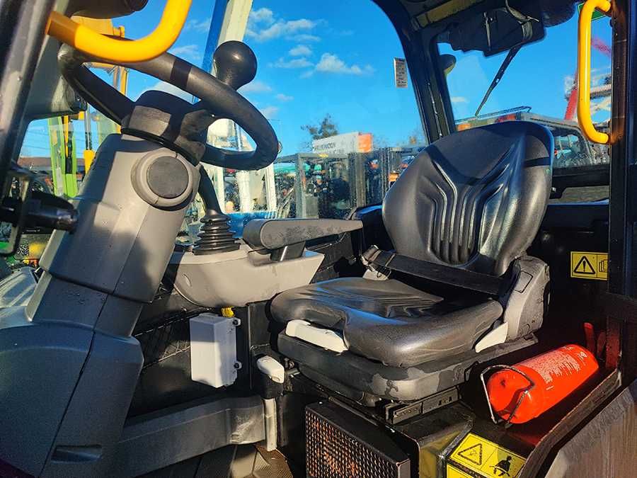 JCB TLT35-26D 4x4 Teletruk Wózek widłowy teleskopowy 35D 2021r 5115 h