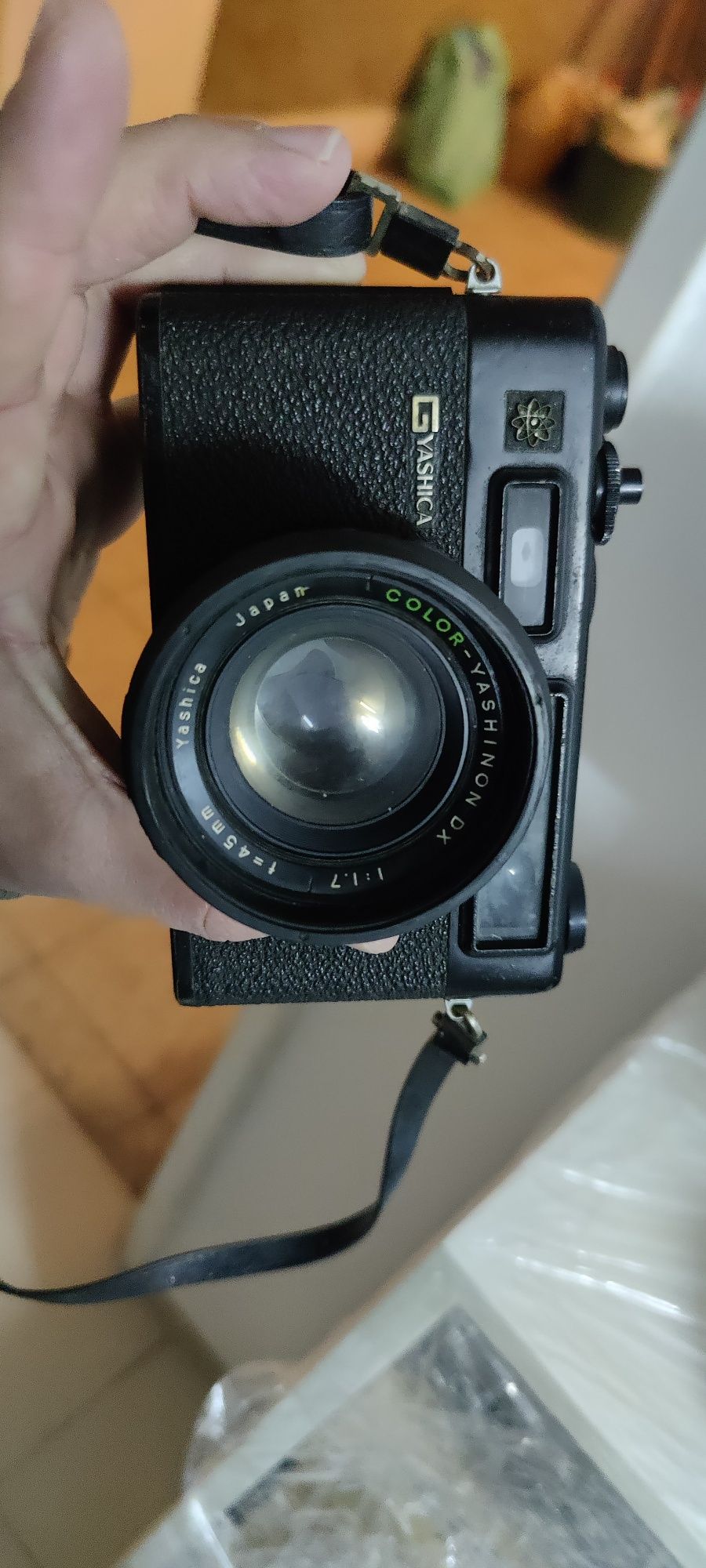 Máquina fotográfica Yashica GT Eletro 35