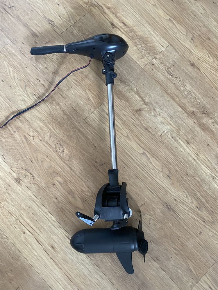 SILNIK ELEKTRYCZNY zaburtowy do łodzi pontonu METEOR 55lbs Great White