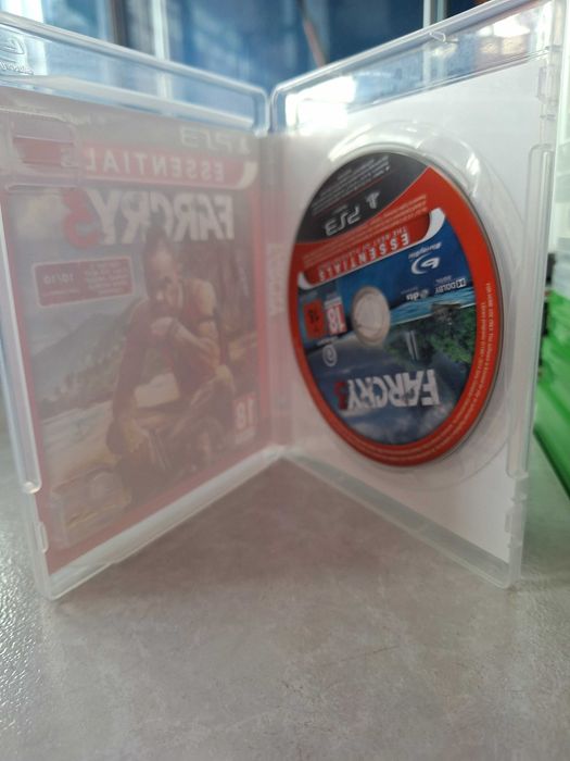 Far Cry 3 PS3, CentrumGrania