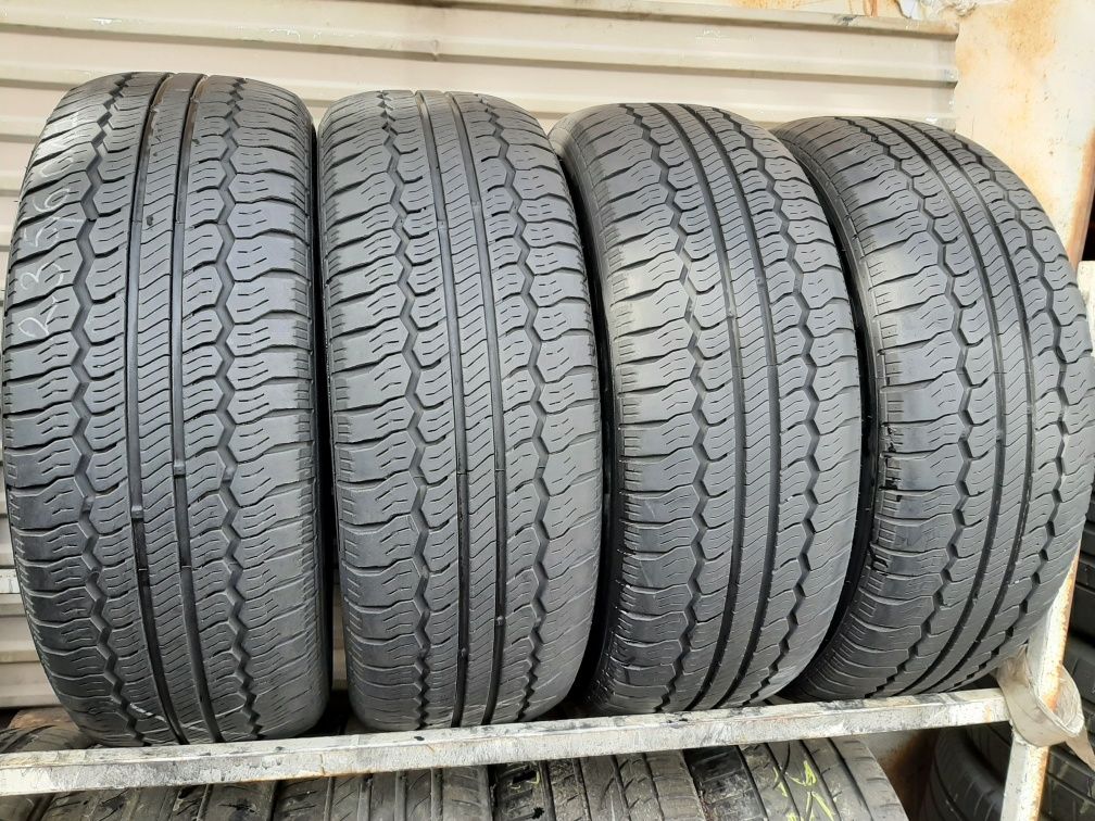 235/60 R17 Nexen шины с Германии