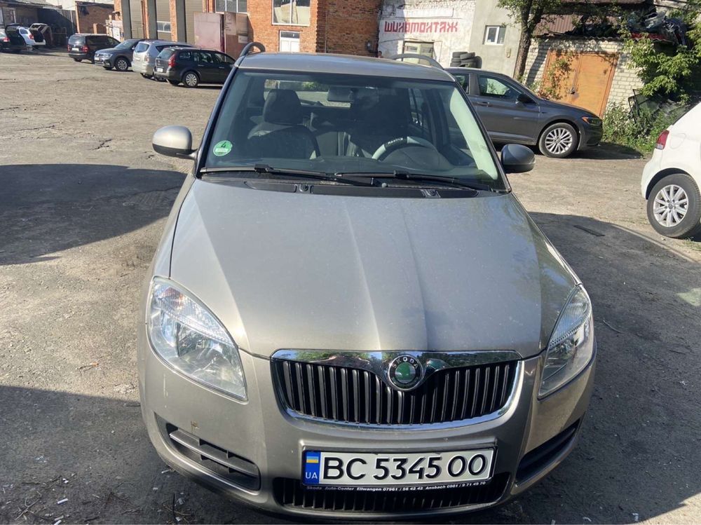 Оренда авто 2450 грн за тиждень Skoda Fabia * Dacia Logan * Renault