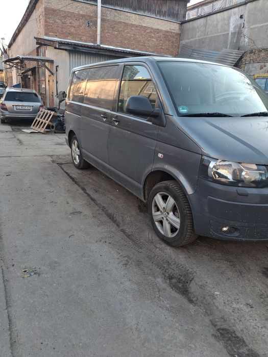 Задня права четверть Volkswagen T5