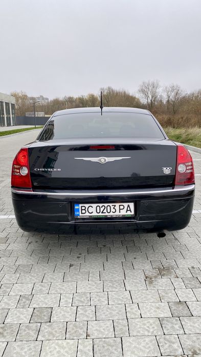 Продам Крайслер 300С
