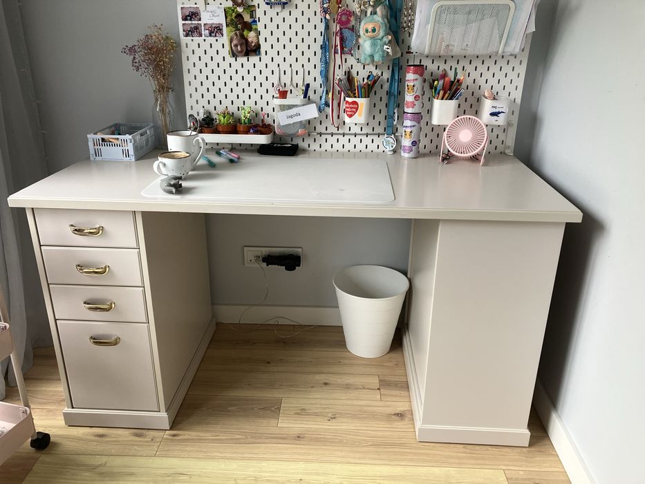 Biurko Ikea Vebjorn
