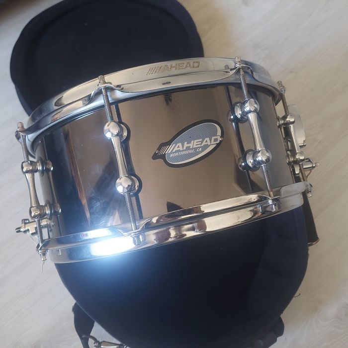 Tarola Ahead “Northridge” (quase nova) + Soft Case — Ideal para Rock/M