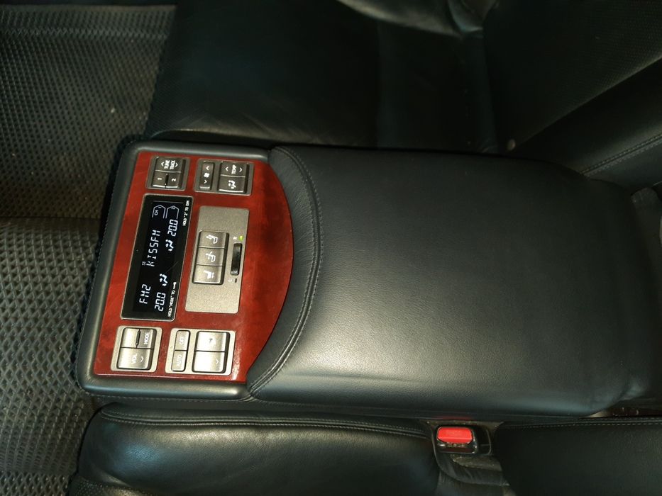 Lexus LS 460 Long