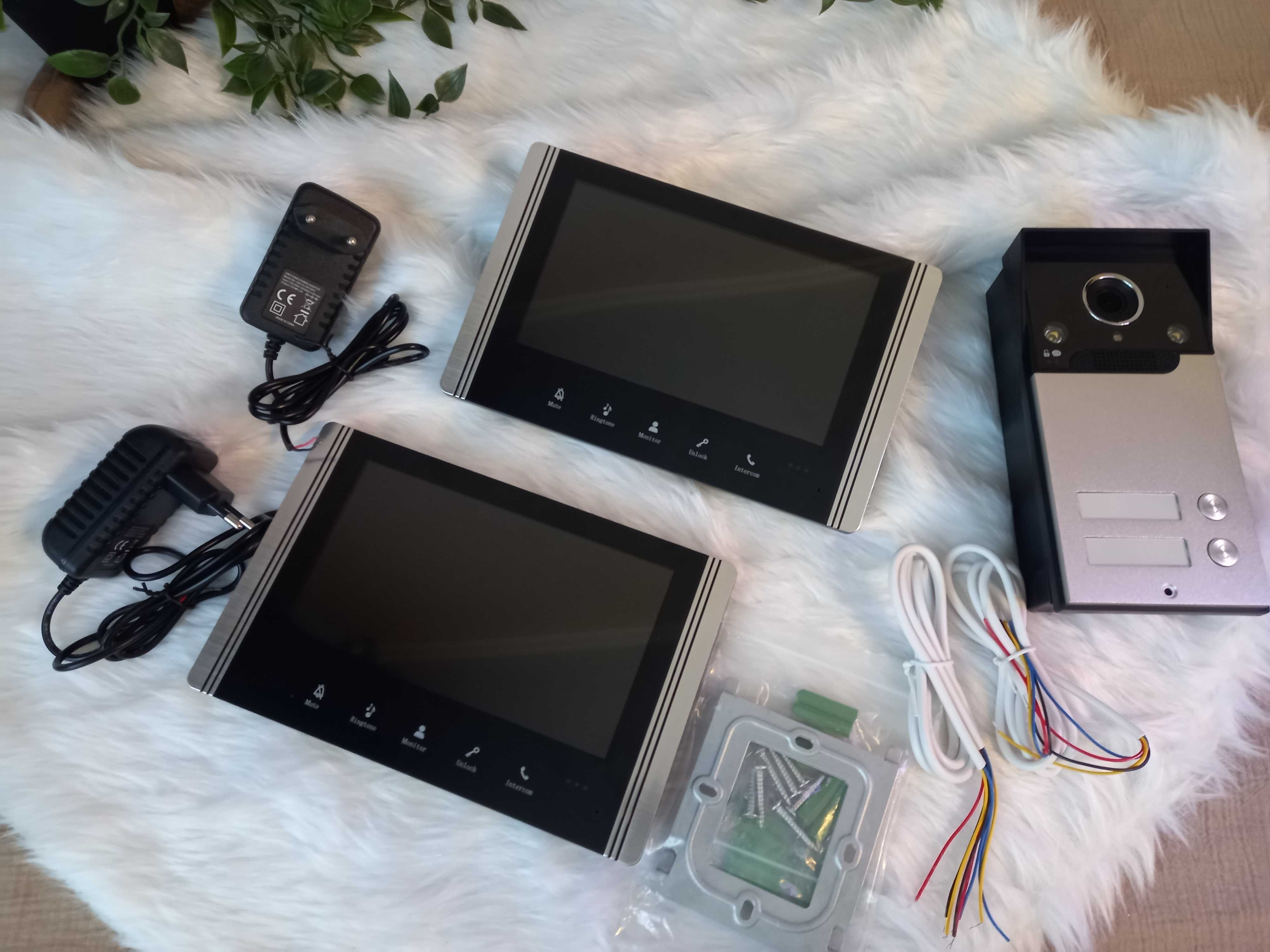 Відеодомофон на 2 квартири Apartment video doorbell intercom system 9"