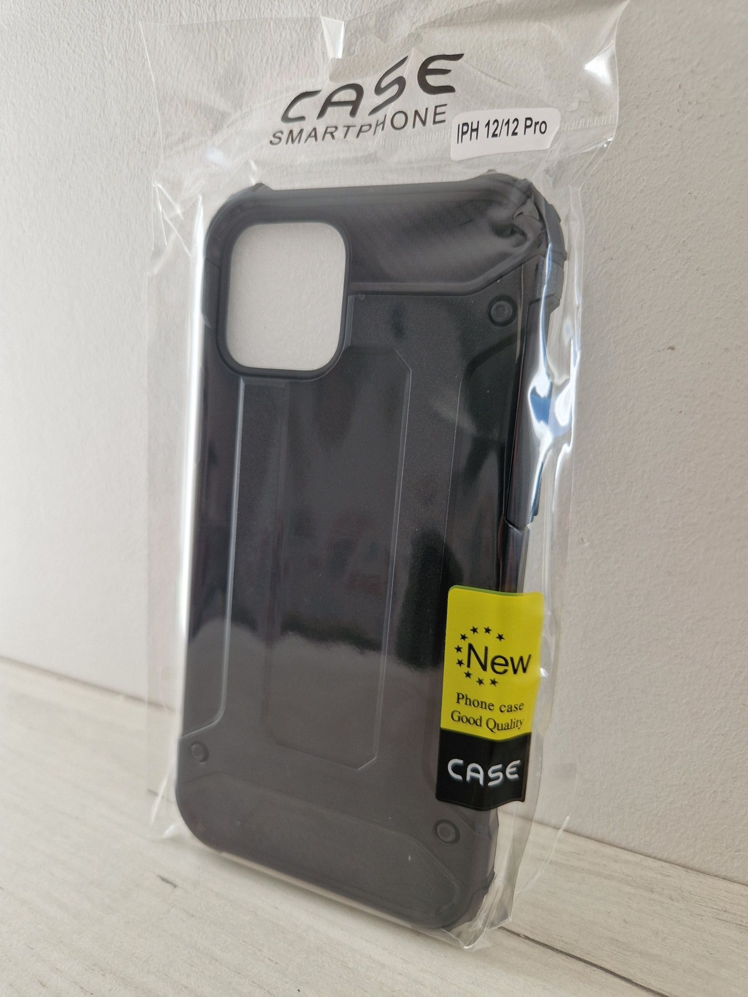 Armor Carbon Case do Iphone 12/12 Pro Czarny