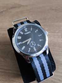Zegarek męski Timex na pasku Nato