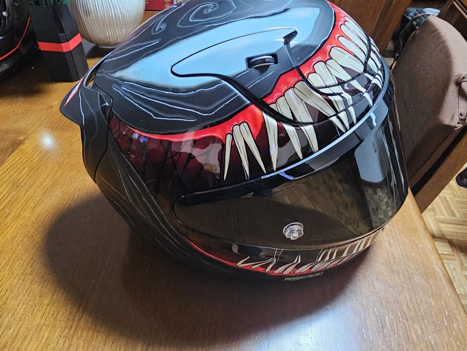 Hjc rpha 12 venom