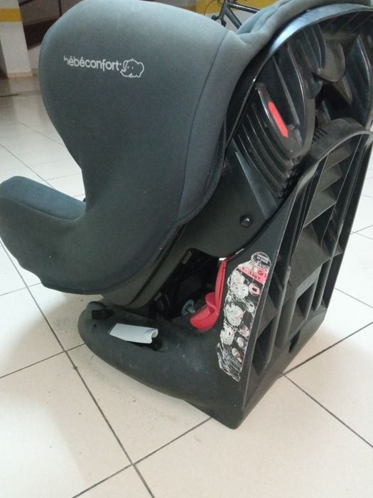 Cadeirinha bebé bebeconfort iseos neo+ 9-18kg