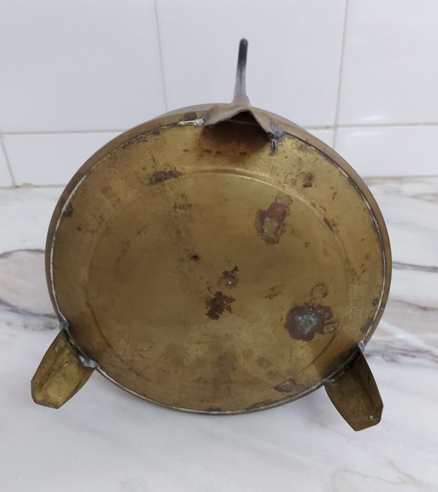 Fogareiro antigo a petróleo