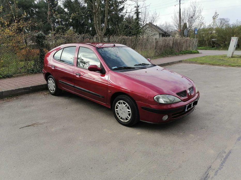 // Renault Megane 1.4 LPG //