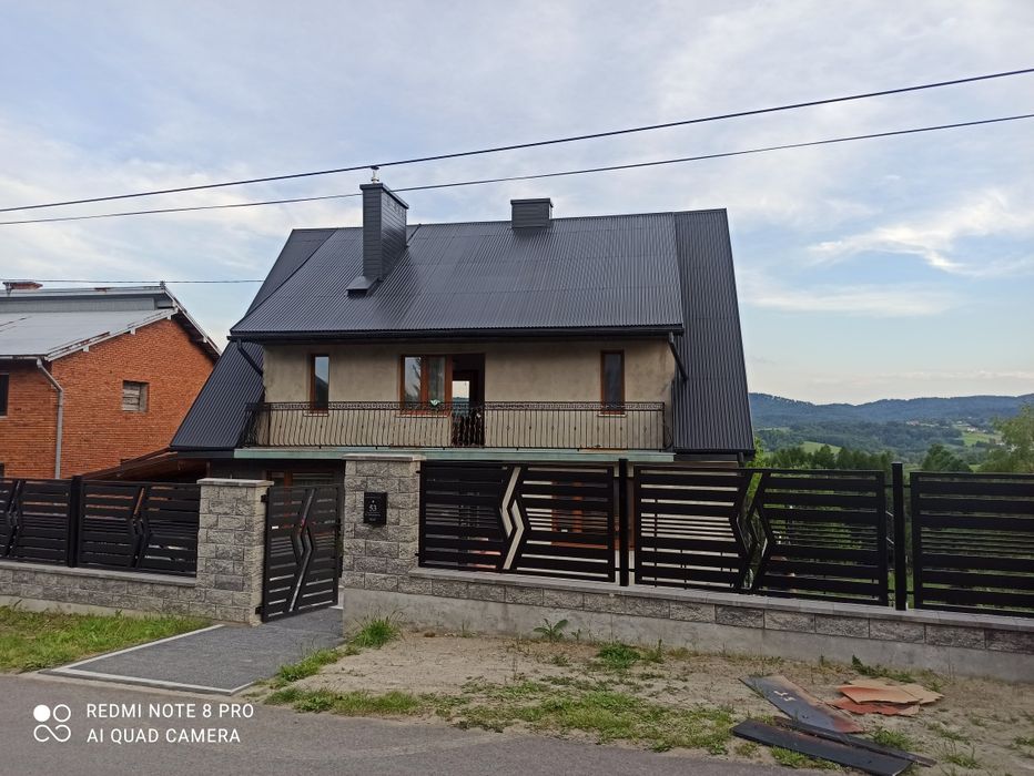 Malowanie dachów i elewacji