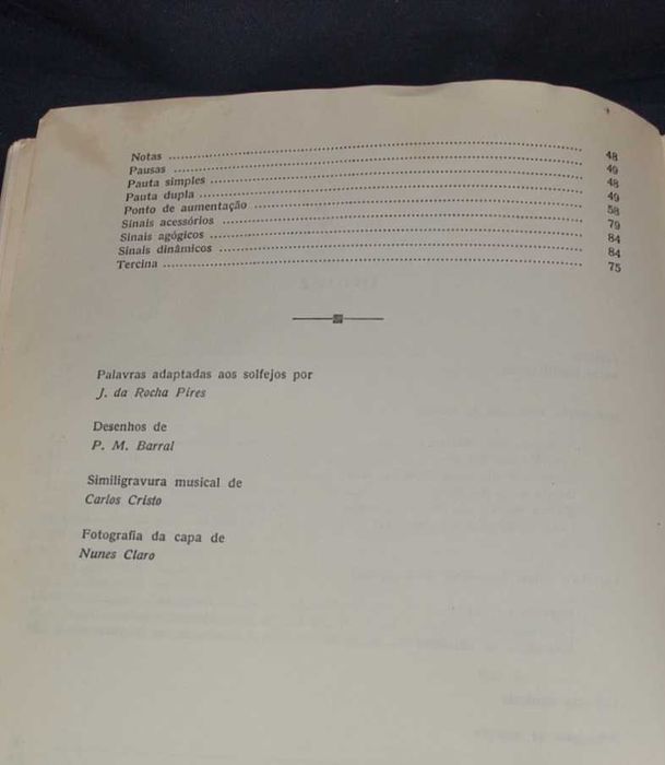 Livro do pequeno cantor Rui Barral 1º ano ciclo preparatório