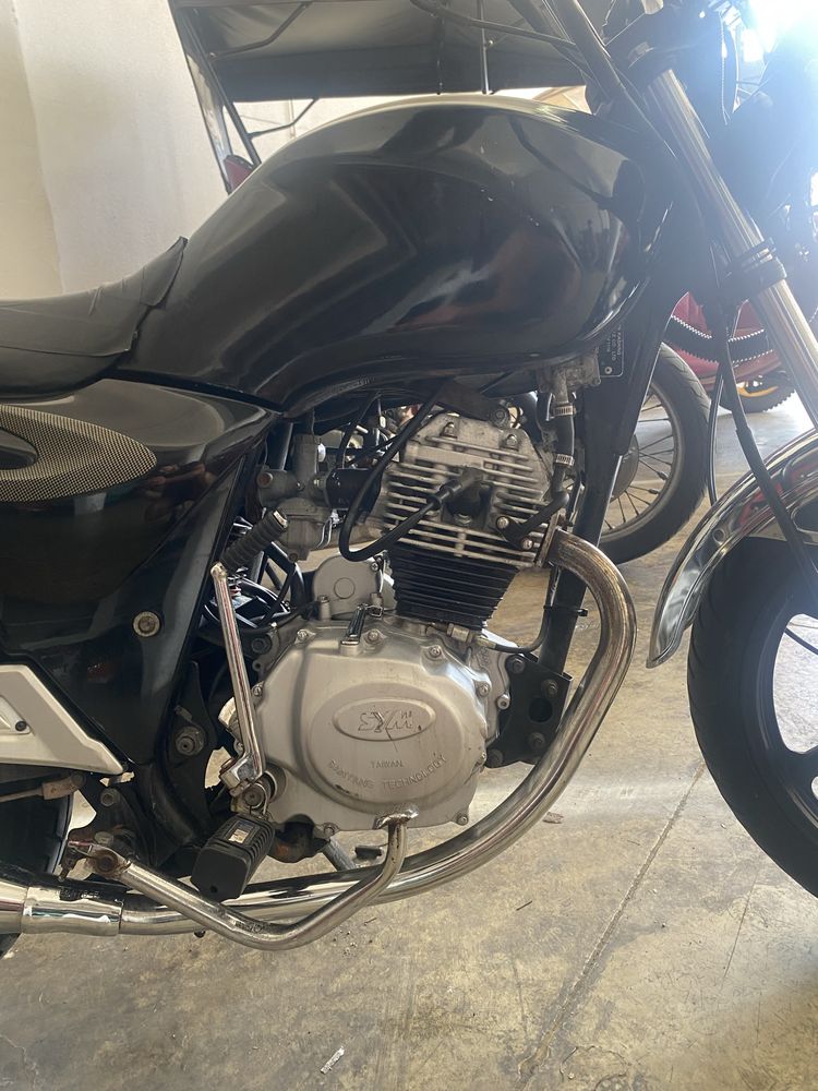 Motocicleta sym 125 cc