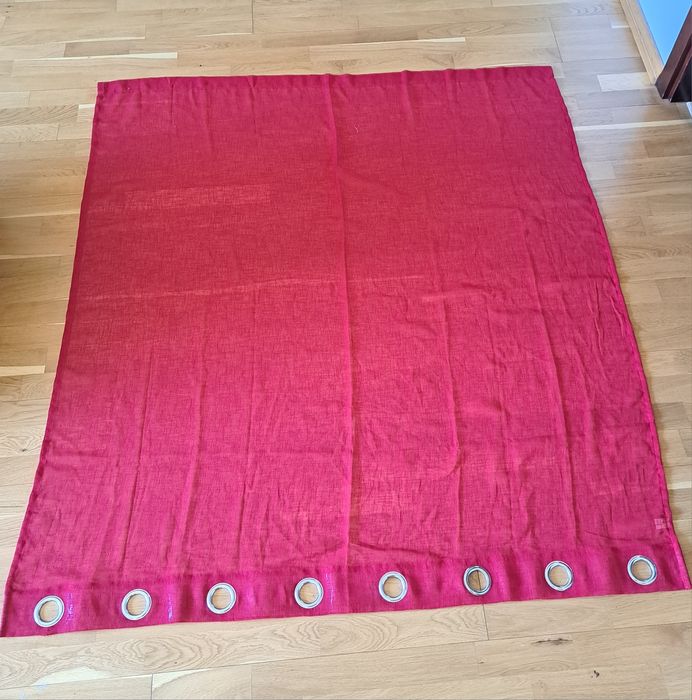 Zestaw 2 sztuki firanki zaslonki na przelotkach czerwone 140/160