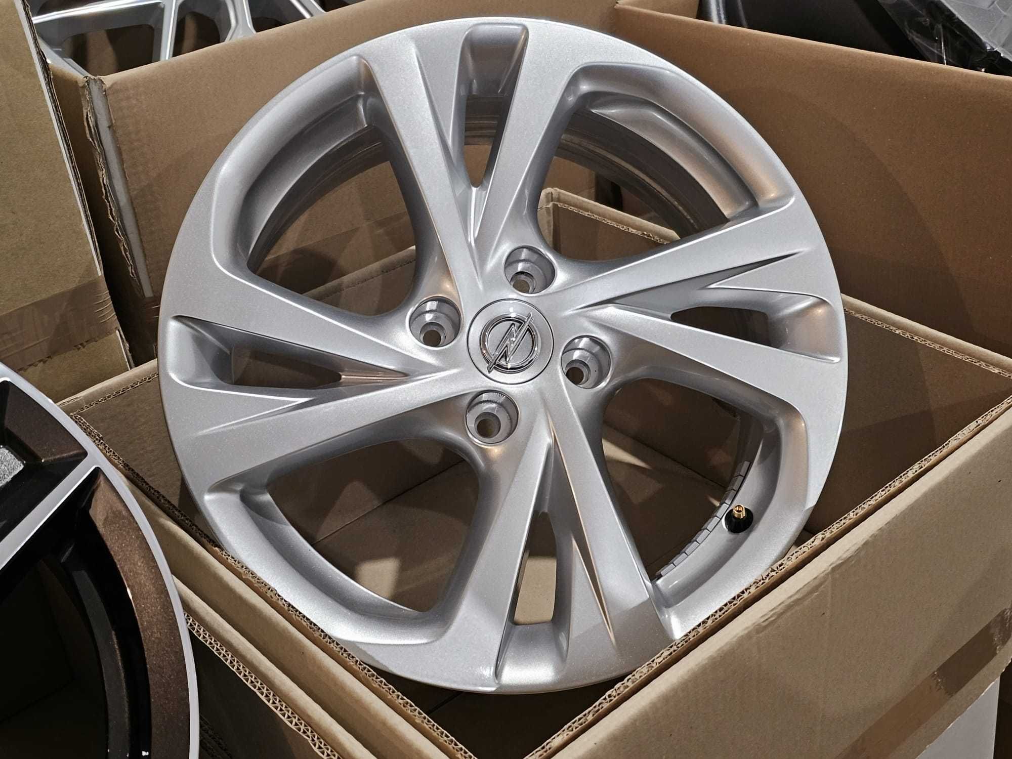 Koła letnie Opel Corsa F (2019-25) 17" 205/45R17 4x108 ET38 65,1 NOWE