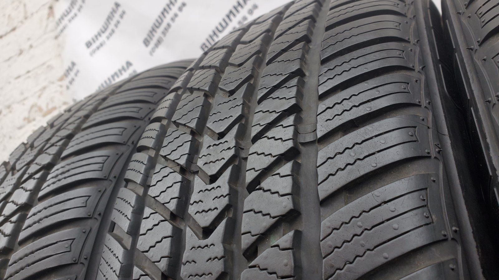 Шини 215/60 R 17 KENDA Kenetica 4S. Комплект. Колеса склад.