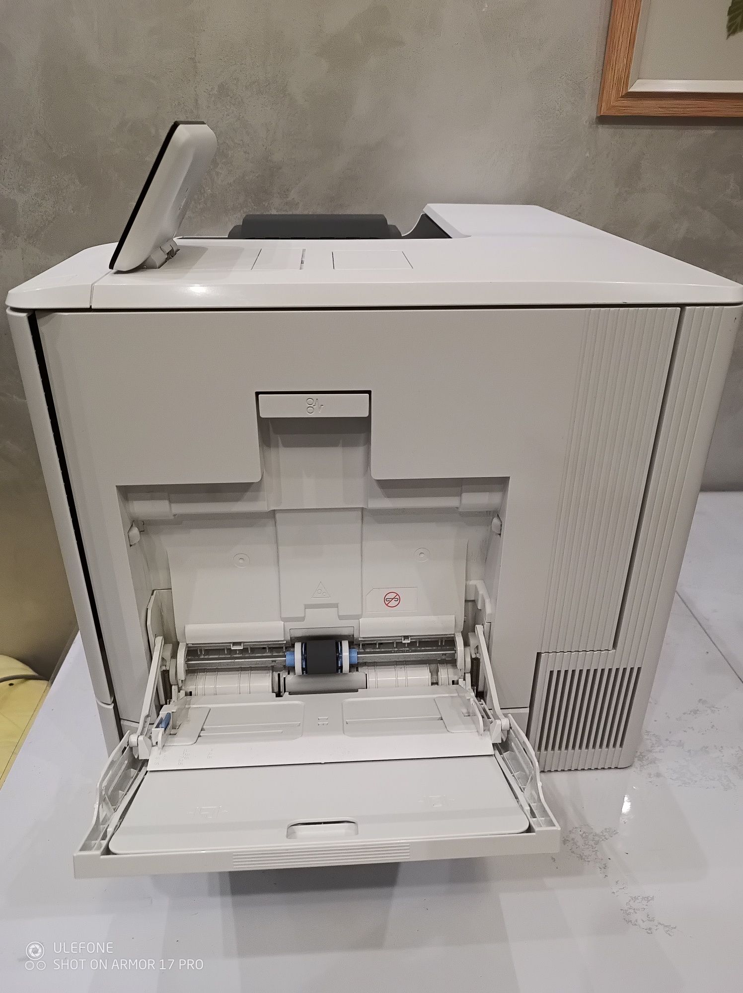 Кольоровий лазерний принтер HP Color LaserJet Enterprise M653dn J8A04A