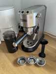 Ekspres kolbowy DeLonghi